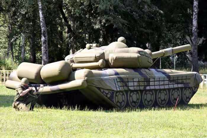 玉州军用坦克